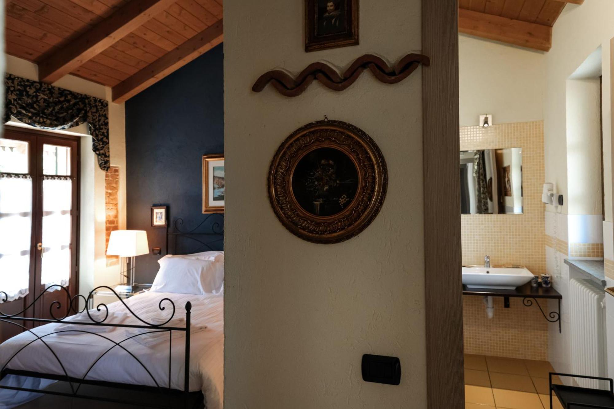 La Cantinella Country House La Morra Luaran gambar